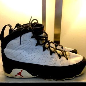 Air Jordan 9 Retro OG